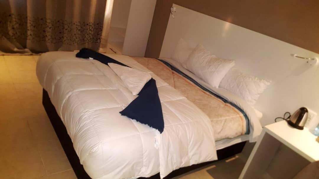 Legends Executive Lodge Choma Экстерьер фото